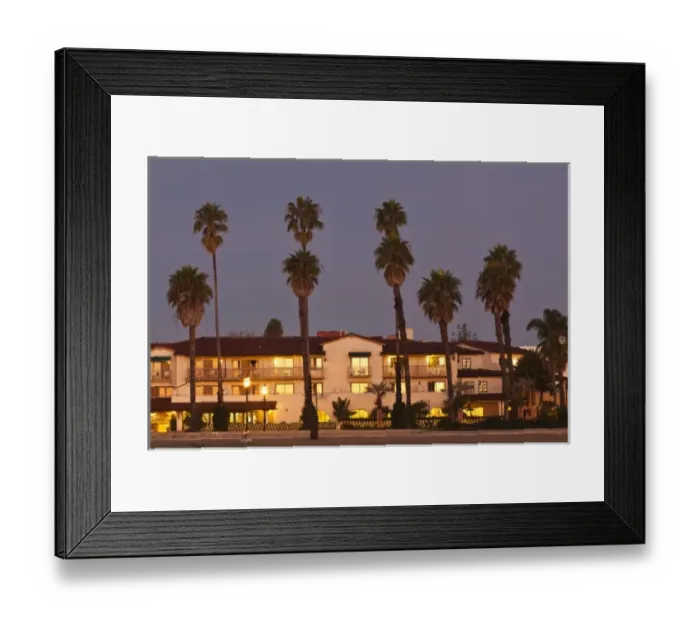 Framed Print : USA, California, Southern California, Santa Barbara, Cabrillo Boulevard, sunrise Framed Print : USA, California, Southern California, Santa Barbara, Cabrillo Boulevard, sunrise
