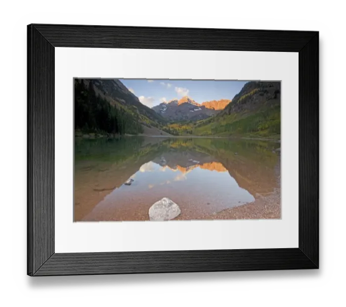 Framed Print : North America - USA - Colorado - Rocky Mountains - Maroon Bells near Aspen CO Framed Print : North America - USA - Colorado - Rocky Mountains - Maroon Bells near Aspen CO