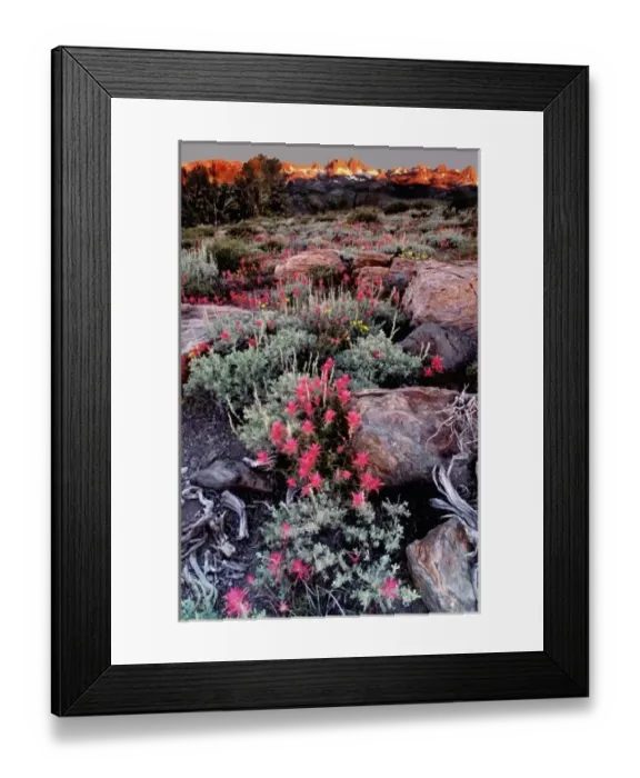 Framed Print : USA, California, Eastern Sierra Mountains. Sunrise over the Minarets Overlook Framed Print : USA, California, Eastern Sierra Mountains. Sunrise over the Minarets Overlook