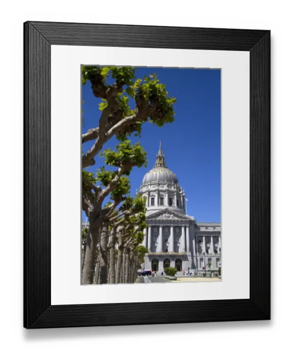 Framed Print : San Francisco City Hall in the city of San Francisco, California, USA Framed Print : San Francisco City Hall in the city of San Francisco, California, USA