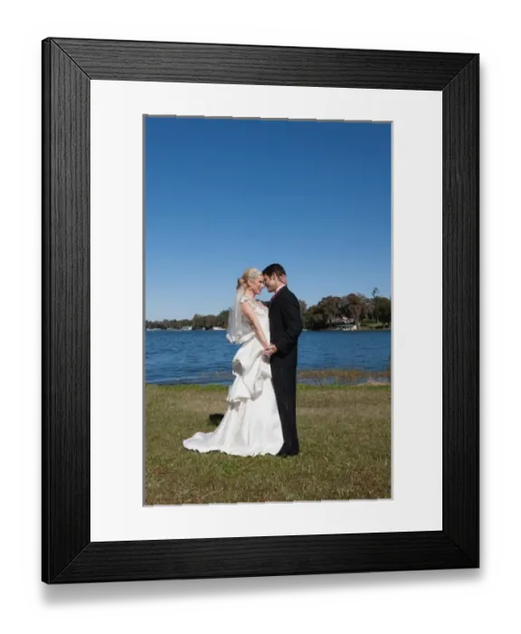 Framed Print : Bridal Couple (MR) Framed Print : Bridal Couple (MR)