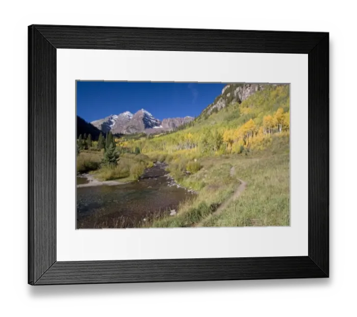 Framed Print : North America - USA - Colorado - Rocky Mountains - Maroon Bells near Aspen CO