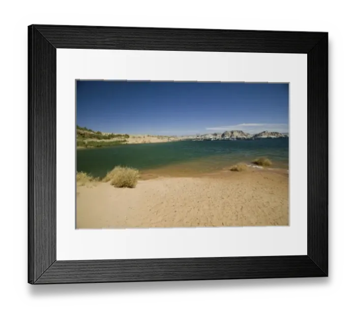 Framed Print : Shores of Wahweap at Lake Powell, Glen Canyon National Recreation Area, Arizona, US
