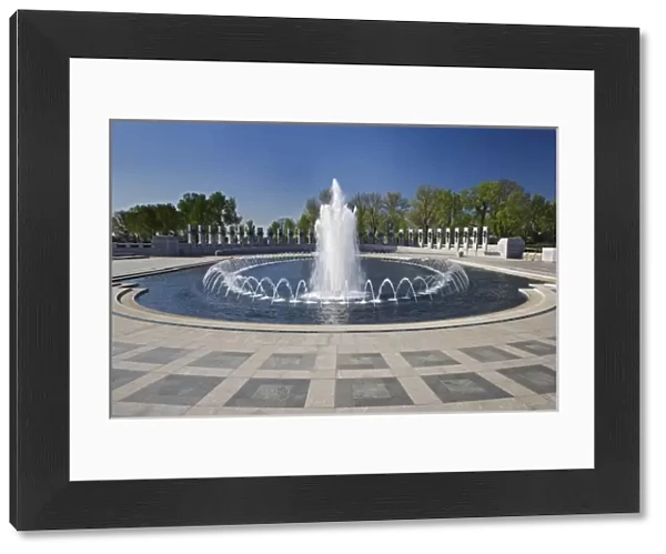 USA, Washington, D. C. Fountain at the National World War ll Memorial