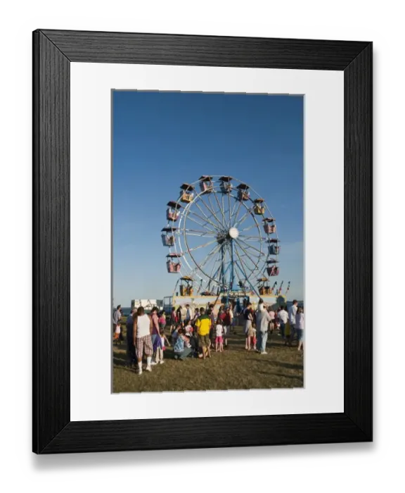 Framed Print : Milwaukee, Wisconsin. The ferris wheel ride at the annual Great CIrcus Parade