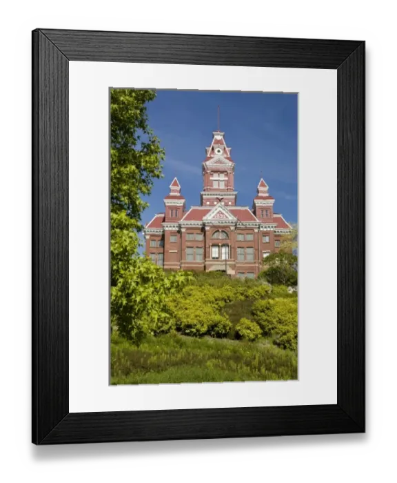 Framed Print : Whatcom Museum of History and Art on Prospect Street housed in a beautiful 1890s era courthouse