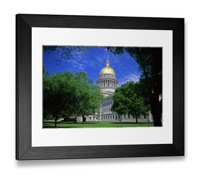 Framed Print : The West Virginia state capitol building with gold leaf dome in Charleston