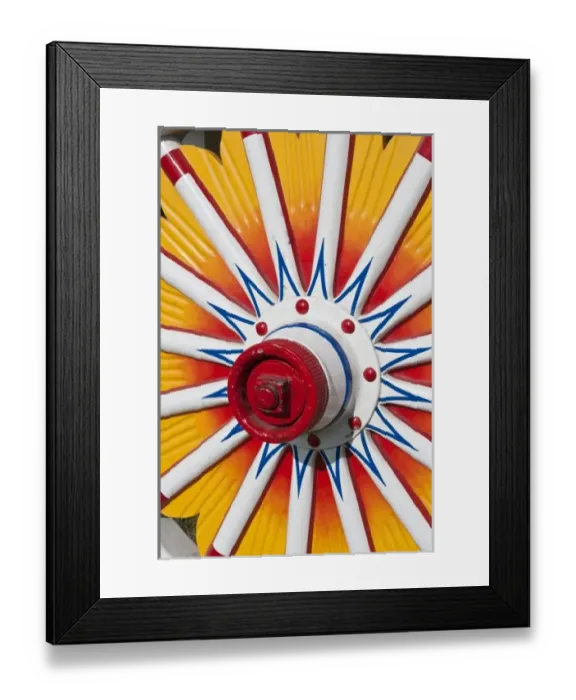 Framed Print : Milwaukee, Wisconsin. Historic circus wagons at the annual Great CIrcus Parade Framed Print : Milwaukee, Wisconsin. Historic circus wagons at the annual Great CIrcus Parade