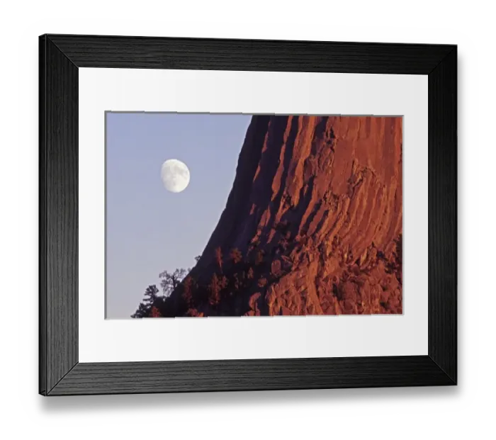 Framed Print : Devils Tower National Monument, Wyoming, USA. North Side of Devils Tower at Moonrise Framed Print : Devils Tower National Monument, Wyoming, USA. North Side of Devils Tower at Moonrise