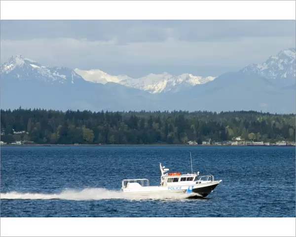 North America, USA, WA, Olympic Peninsula. Police escort for Victoria Clipper ferry