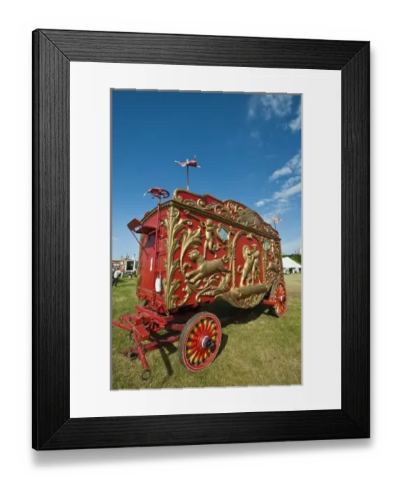 Framed Print : Milwaukee, Wisconsin. Historic circus wagons at the annual Great CIrcus Parade
