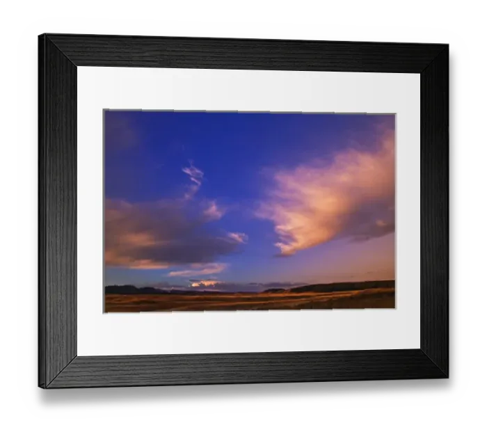 Framed Print : Sunrise, Hayden Valley, Yellowstone National Park, Wyoming / Montana Framed Print : Sunrise, Hayden Valley, Yellowstone National Park, Wyoming / Montana
