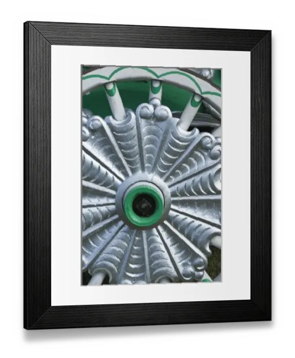 Framed Print : Milwaukee, Wisconsin. Historic circus wagons at the annual Great CIrcus Parade Framed Print : Milwaukee, Wisconsin. Historic circus wagons at the annual Great CIrcus Parade