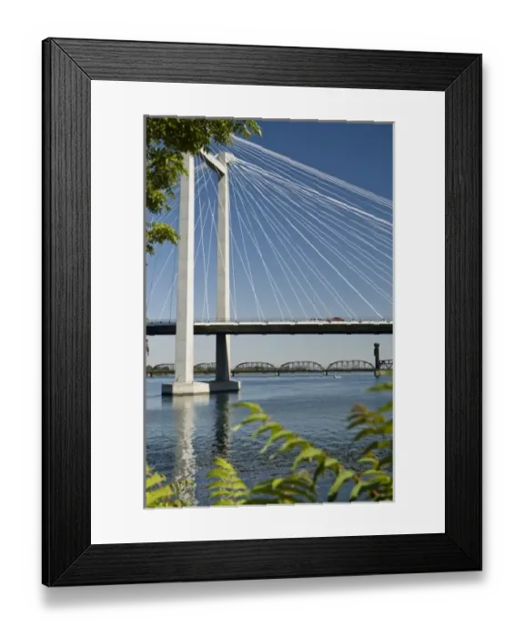 Framed Print : Cable Bridge crossing the Columbia River in Eastern Washington State. Near Kennewick