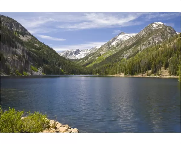 NA, WA, Alpine Lakes Wilderness, Eightmile Lake and Eightmile Mountain