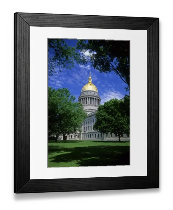 Framed Print : The West Virginia state capitol building with gold leaf dome in Charleston Framed Print : The West Virginia state capitol building with gold leaf dome in Charleston