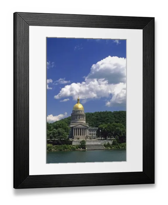 Framed Print : The West Virginia state capitol building and gold leaf dome in Charleston