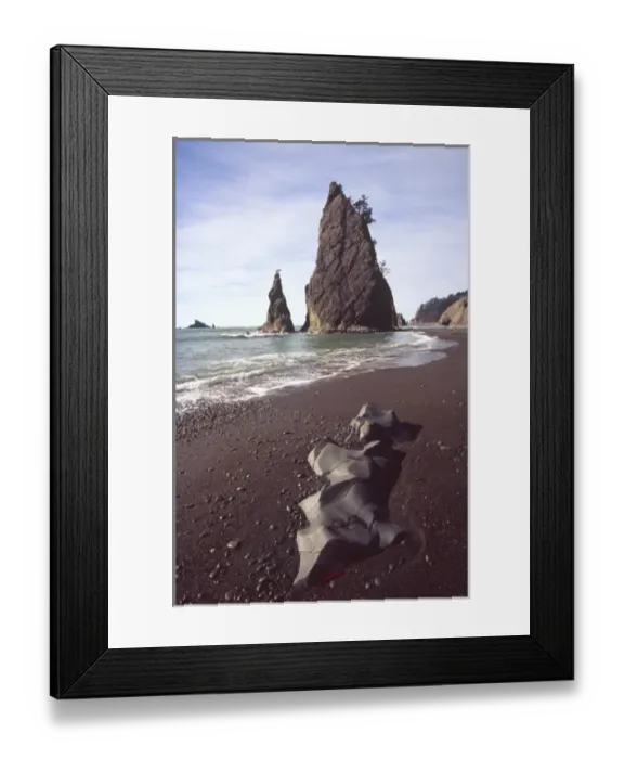 Framed Print : Rialto Beach, Olympic National Park, Washington, US