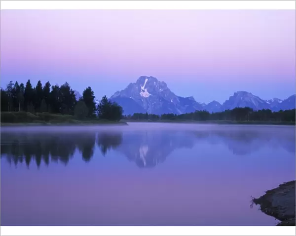 USA, Wyoming, Grand Teton NP, Mt. Moran at Dawn From the Oxbow Bend in the Snake River