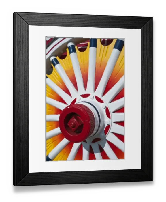 Framed Print : Milwaukee, Wisconsin. Historic circus wagons at the annual Great CIrcus Parade Framed Print : Milwaukee, Wisconsin. Historic circus wagons at the annual Great CIrcus Parade