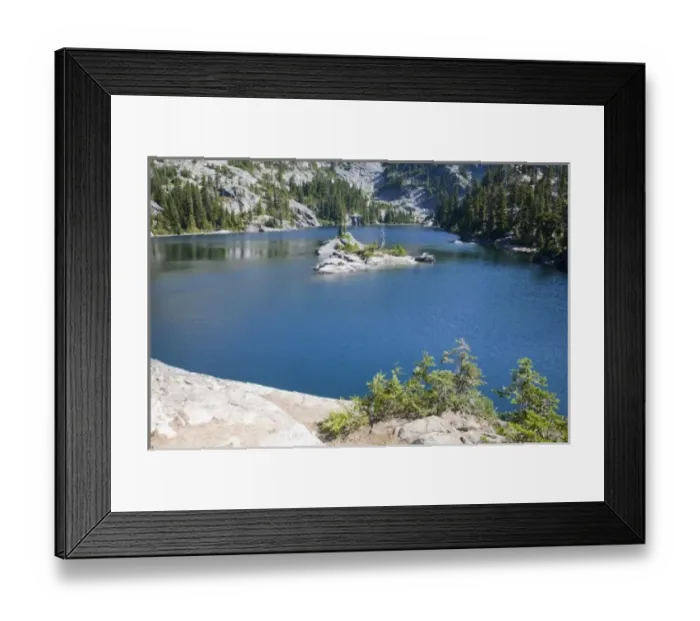 Framed Print : WA, Alpine Lakes Wilderness, Tuck Lake