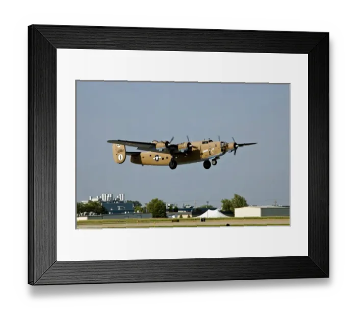 Framed Print : Diamond Lil B-24 Bomber, landing at Oshkosh, Wisconsi