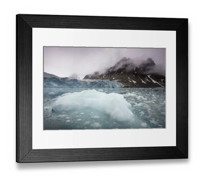 Framed Print : Norway, Svalbard, Spitsbergen, Icebergs floating near face of Lilliehook Glacier