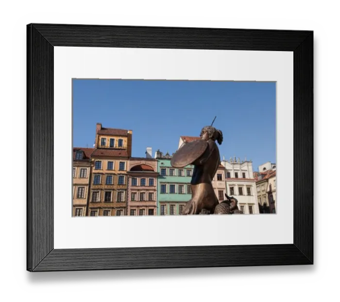 Framed Print : Bronze statue in middle of Old Town main square, Warsaw, Poland Framed Print : Bronze statue in middle of Old Town main square, Warsaw, Poland