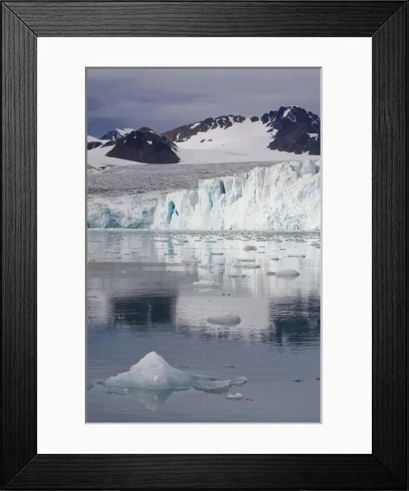 Framed Print : Norway, Svalbard, Spitsbergen, Icebergs floating near face of Lilliehook Glacier Framed Print : Norway, Svalbard, Spitsbergen, Icebergs floating near face of Lilliehook Glacier