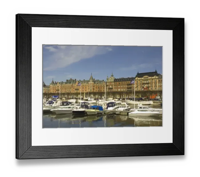 Framed Print : Sweden. Stockholm. Ostermalm as seen from the marina Framed Print : Sweden. Stockholm. Ostermalm as seen from the marina