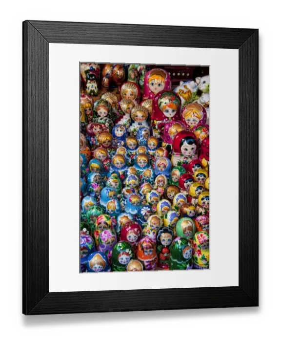 Framed Print : Old Russian stack dolls as souvenirs in Old Town main square, Warsaw, Poland