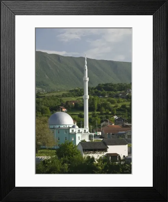 Framed Print : MACEDONIA, Lascarce. Town View and Lascarce Mosque