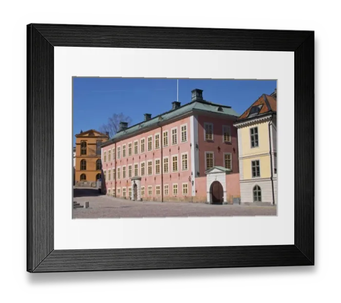 Framed Print : The red pink Stenbockska Palatset on Riddarholmen, seat of the Regeringsratten court