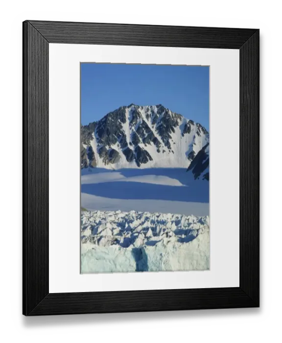 Framed Print : Norway, Spitsbergen, arctic archipelago, Svalbard tidewater glaciers, Magdalena Fjord Framed Print : Norway, Spitsbergen, arctic archipelago, Svalbard tidewater glaciers, Magdalena Fjord