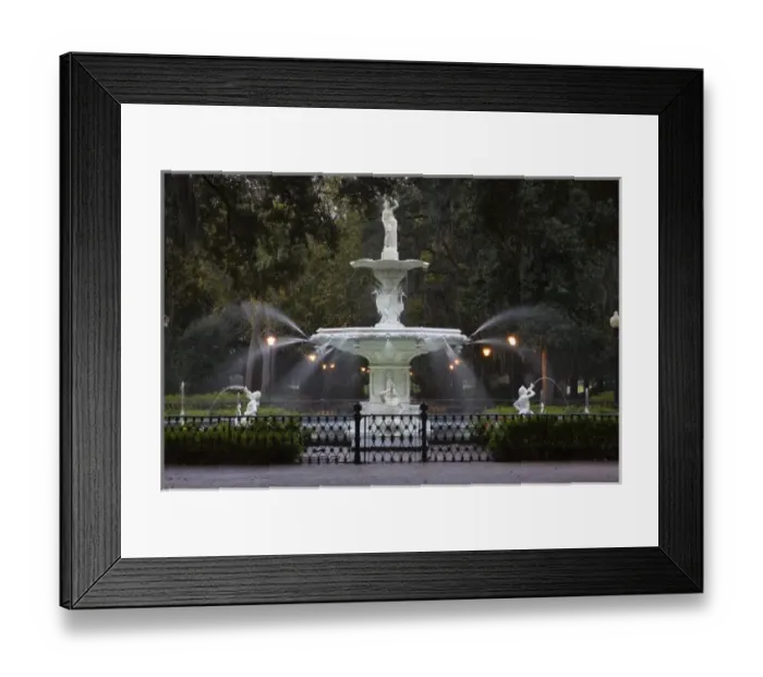 Framed Print : USA; Georgia; Savannah. The fountain at Forsyth Park in the historic district of Savannah Framed Print : USA; Georgia; Savannah. The fountain at Forsyth Park in the historic district of Savannah