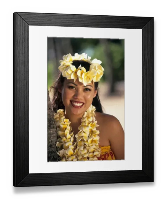 Framed Print : Hula girl Oahu, Hawaii, USA (MR) Framed Print : Hula girl Oahu, Hawaii, USA (MR)