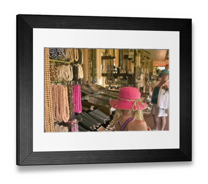 Framed Print : South Kauai, Lawa i Road, Po ipu, Spouting Horn, tourist shops. (MR) Framed Print : South Kauai, Lawa i Road, Po ipu, Spouting Horn, tourist shops. (MR)