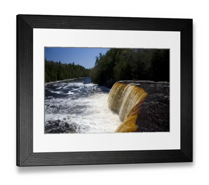 Framed Print : Upper Tahquamenon Falls on the Tahquamenon River in the eastern Upper Peninsula of Michigan, USA