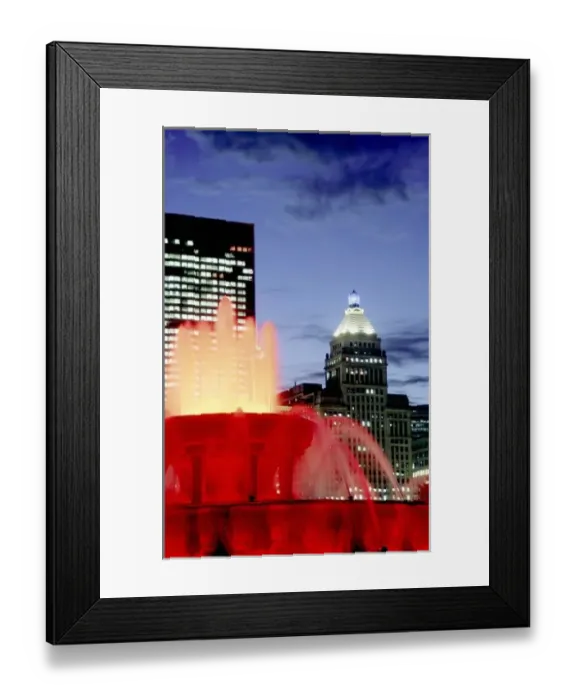 Framed Print : Fountain in Grants Park in Chicago Framed Print : Fountain in Grants Park in Chicago