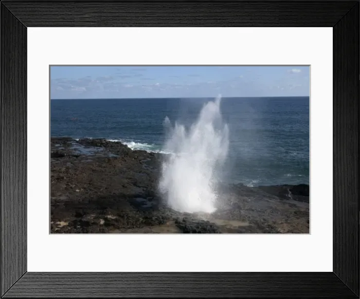 Framed Print : South Kauai, Lawa i Road, Po ipu, Spouting Horn. (RF)