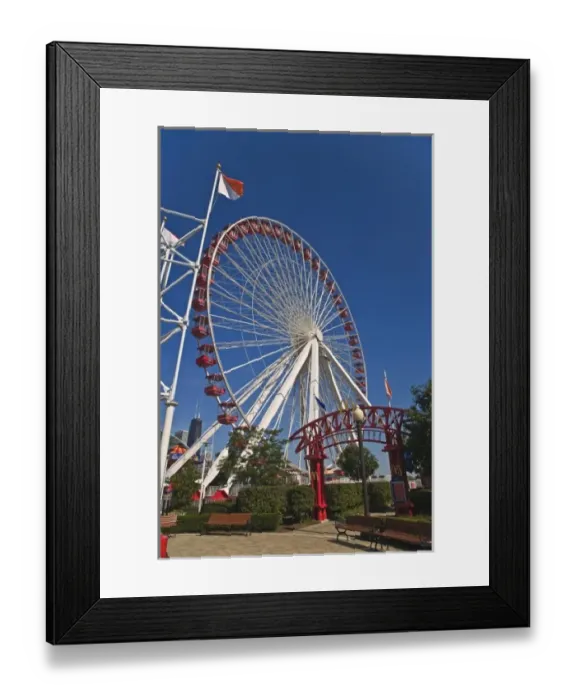 Framed Print : Viewing the Navy Pier in Chicago Framed Print : Viewing the Navy Pier in Chicago
