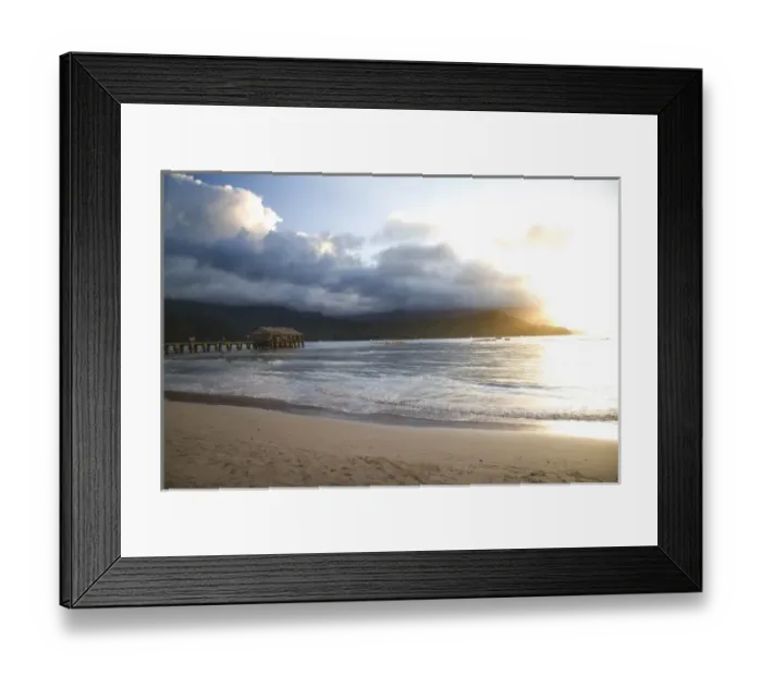 Framed Print : Hanalei Bay, Kauai, Hawaii. Sunset at the famous Hanalei Bay Framed Print : Hanalei Bay, Kauai, Hawaii. Sunset at the famous Hanalei Bay