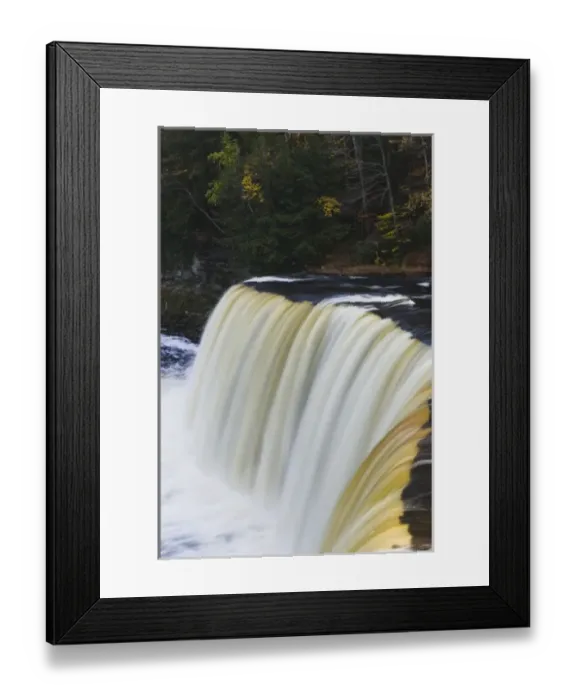 Framed Print : USA, Michigan, Upper Peninsula, Tahquamenon Falls State Park: Tahquamenon Falls