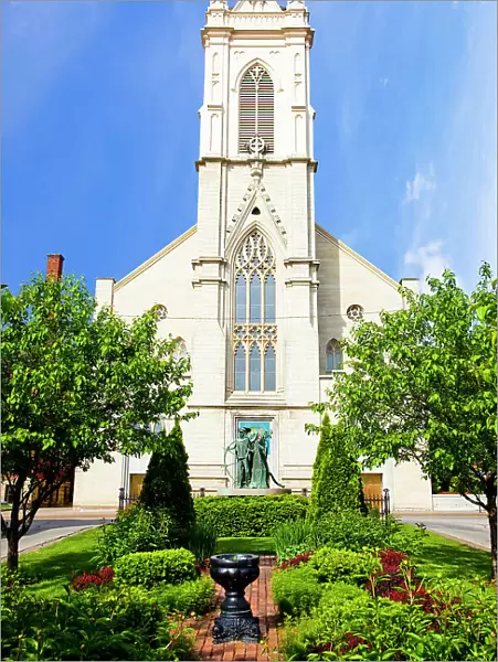 IA, Dubuque, Cathedral of Saint Raphael, mother church of the Archdiocese of Dubuque