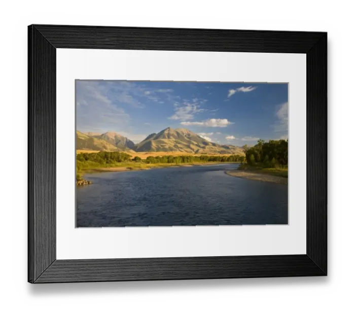 Framed Print : The Yellowstone River with Emigrant Peak in Paradise Valley of Montana