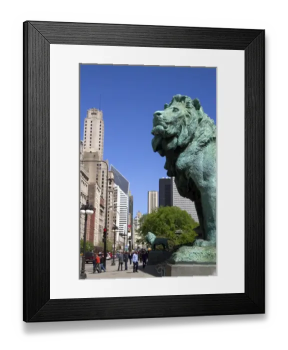 Framed Print : Bronze lion statue at the entrance to the Art Institute of Chicago building in Chicago
