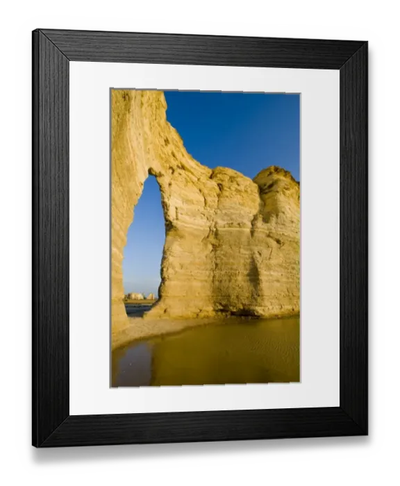 Framed Print : The Keyhole of the Monument Rocks aka Chalk Pyramids in western Kansas
