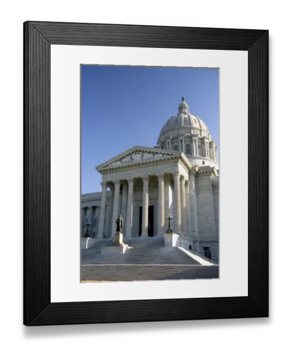 Framed Print : Missouri State Capitol Building in Jefferson City Framed Print : Missouri State Capitol Building in Jefferson City