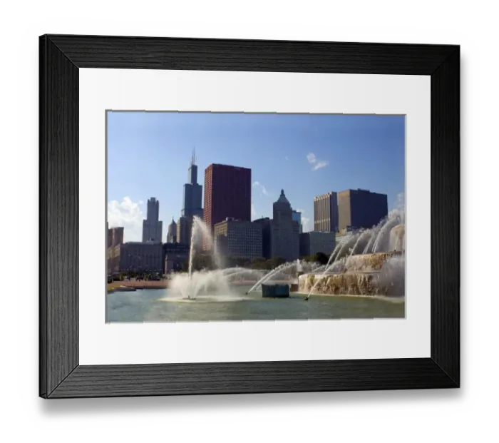 Framed Print : United States, Chicago. Buckingham Fountain Framed Print : United States, Chicago. Buckingham Fountain