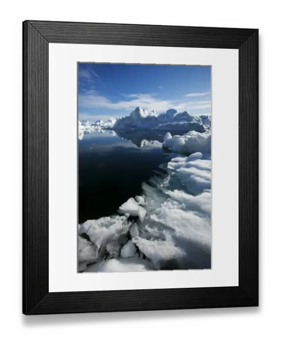 Framed Print : Greenland, Ilulissat, Icebergs from Jakobshavn Isfjord floating in Disko Bay on summer Framed Print : Greenland, Ilulissat, Icebergs from Jakobshavn Isfjord floating in Disko Bay on summer